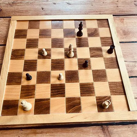 Supergezellig Met Hele Grote Tuin Bij Nijmegen Hébergement de vacances Ewijk