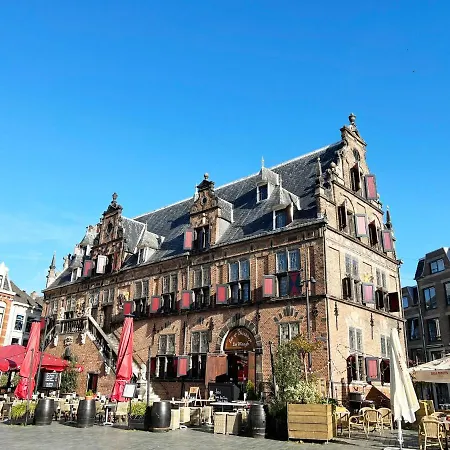 Supergezellig Met Hele Grote Tuin Bij Nijmegen Hébergement de vacances