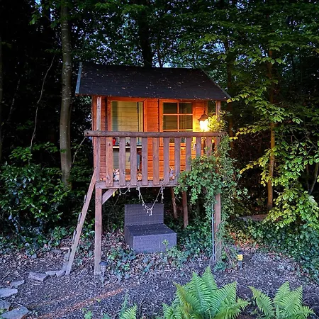 Hébergement de vacances Supergezellig Met Hele Grote Tuin Bij Nijmegen *