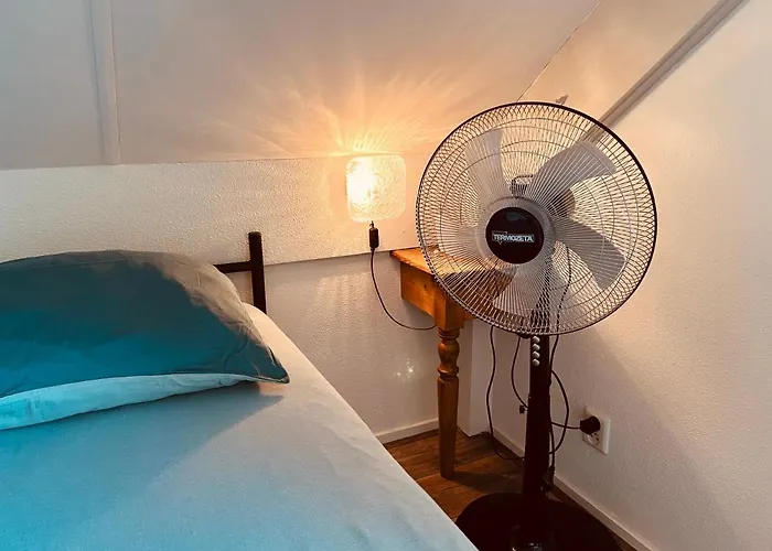 Supergezellig Met Hele Grote Tuin Bij Nijmegen