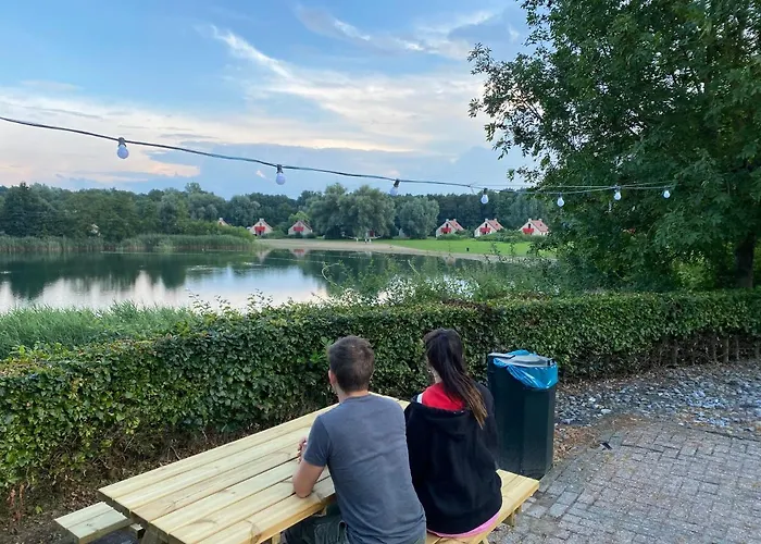 Supergezellig Met Hele Grote Tuin Bij Nijmegen Дом отдыха Ewijk