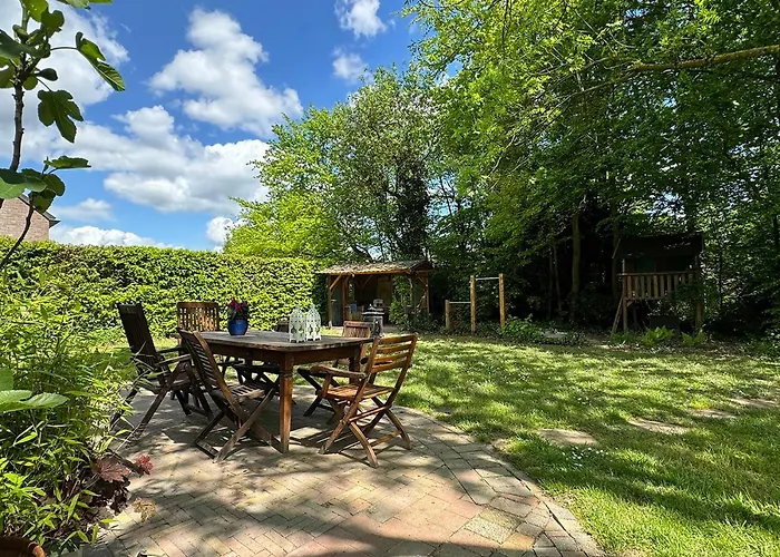 Supergezellig Met Hele Grote Tuin Bij Nijmegen Ferienhaus