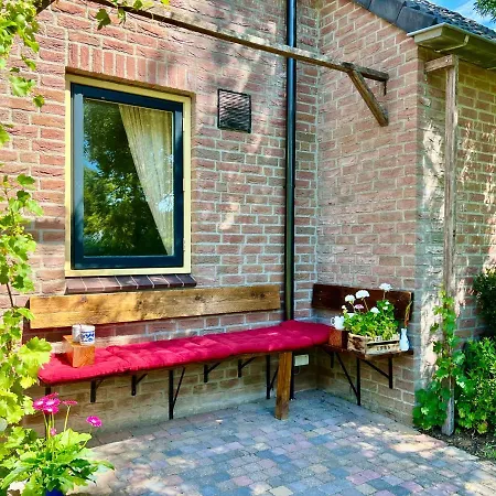 Supergezellig Met Hele Grote Tuin Bij Nijmegen Casa vacanze